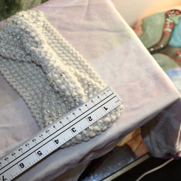 Knit Headband Ear Warmer - Picture 4 of 4